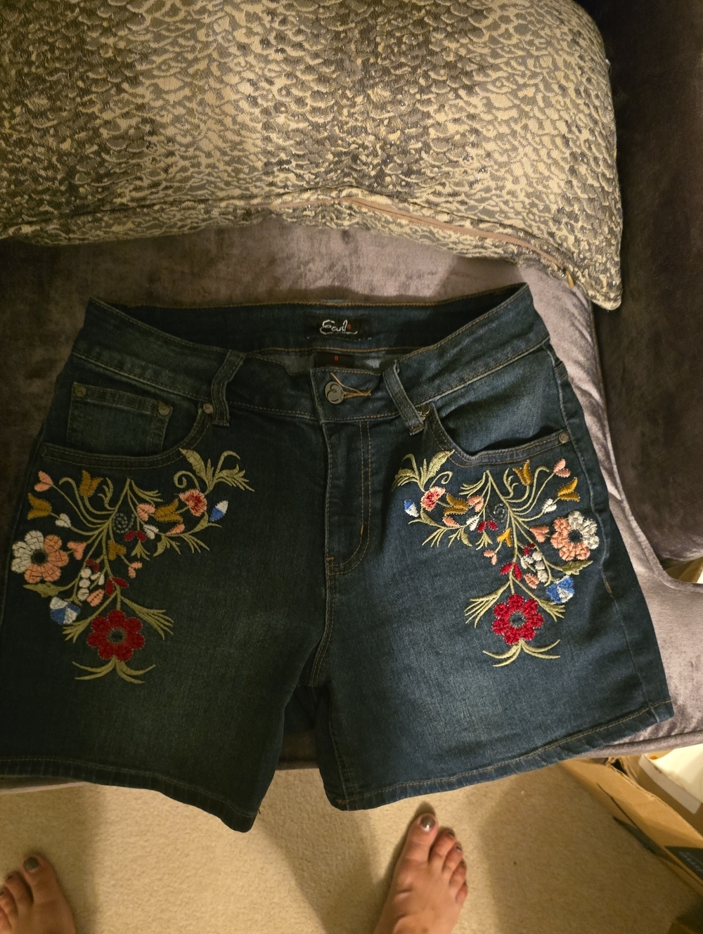 Earl Jeans Dark Denim Shorts with Multicolor Floral Embroidery